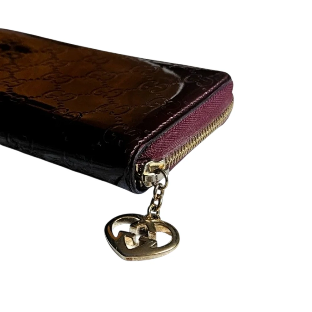 Gucci Guccissima Continental Wallet Interlocking GG Zipper Charm